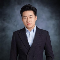 Lucas Wang